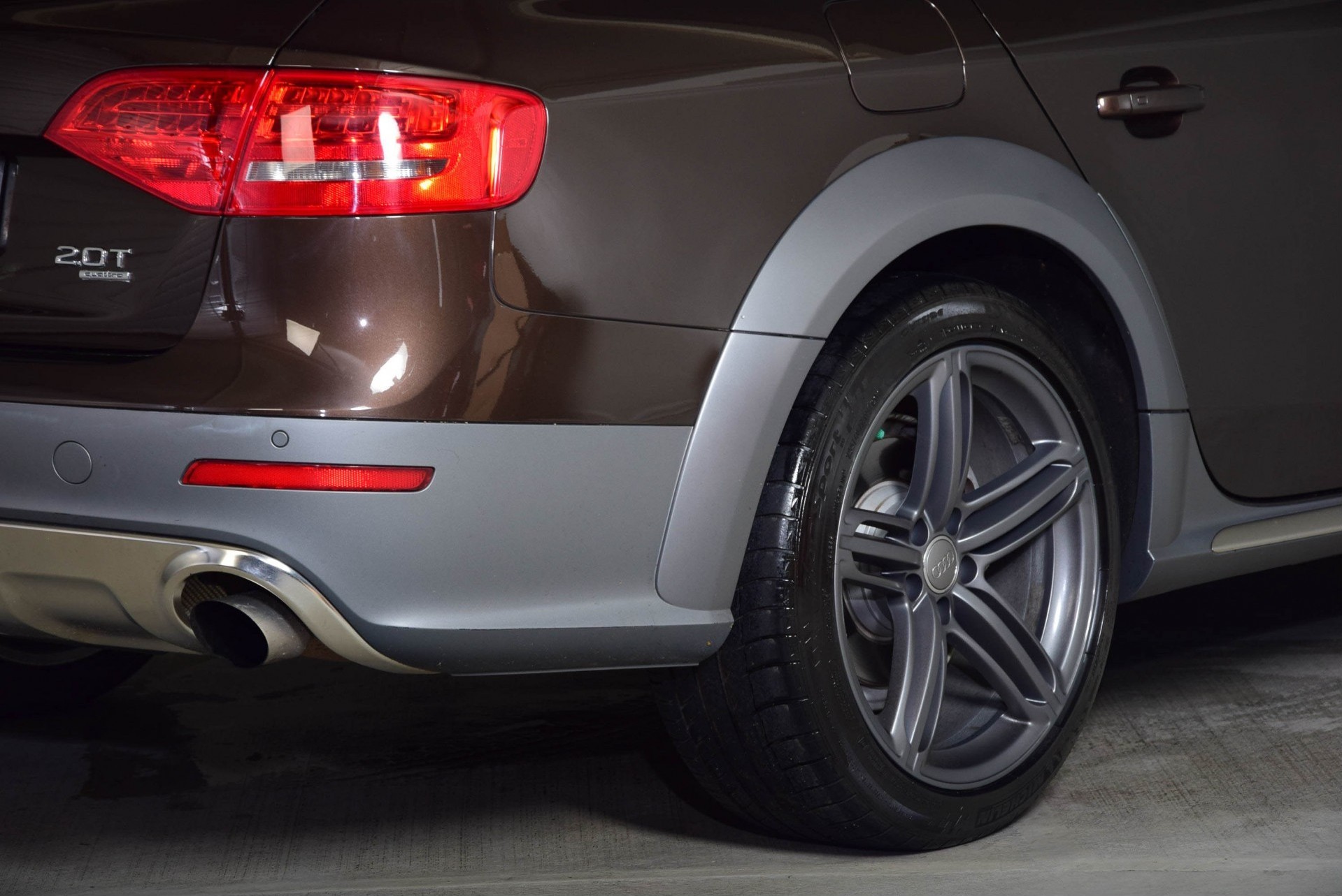 Audi A4 Allroad 2.0 TFSI Quattro MMI+/PDC/Xenon Aut7 Foto 14