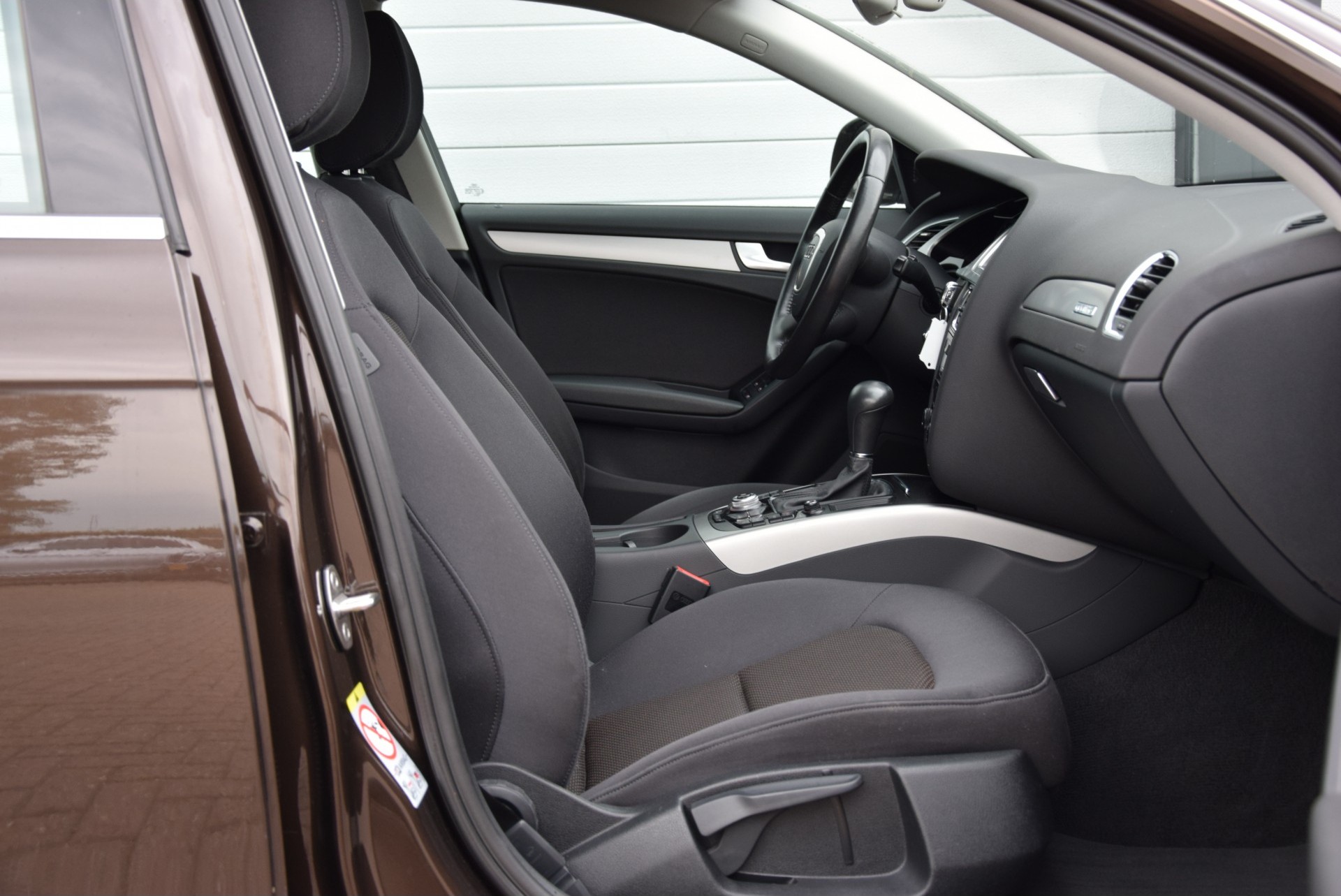 Audi A4 Allroad 2.0 TFSI Quattro MMI+/PDC/Xenon Aut7 Foto 3