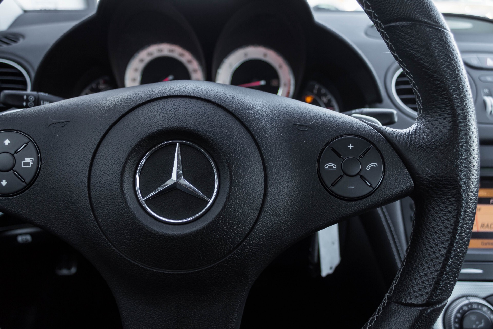 Mercedes-Benz SL-Klasse 500 Sport ABC/Harman-Kardon/Comand/Distronic Aut7 NP €175292 Foto 16