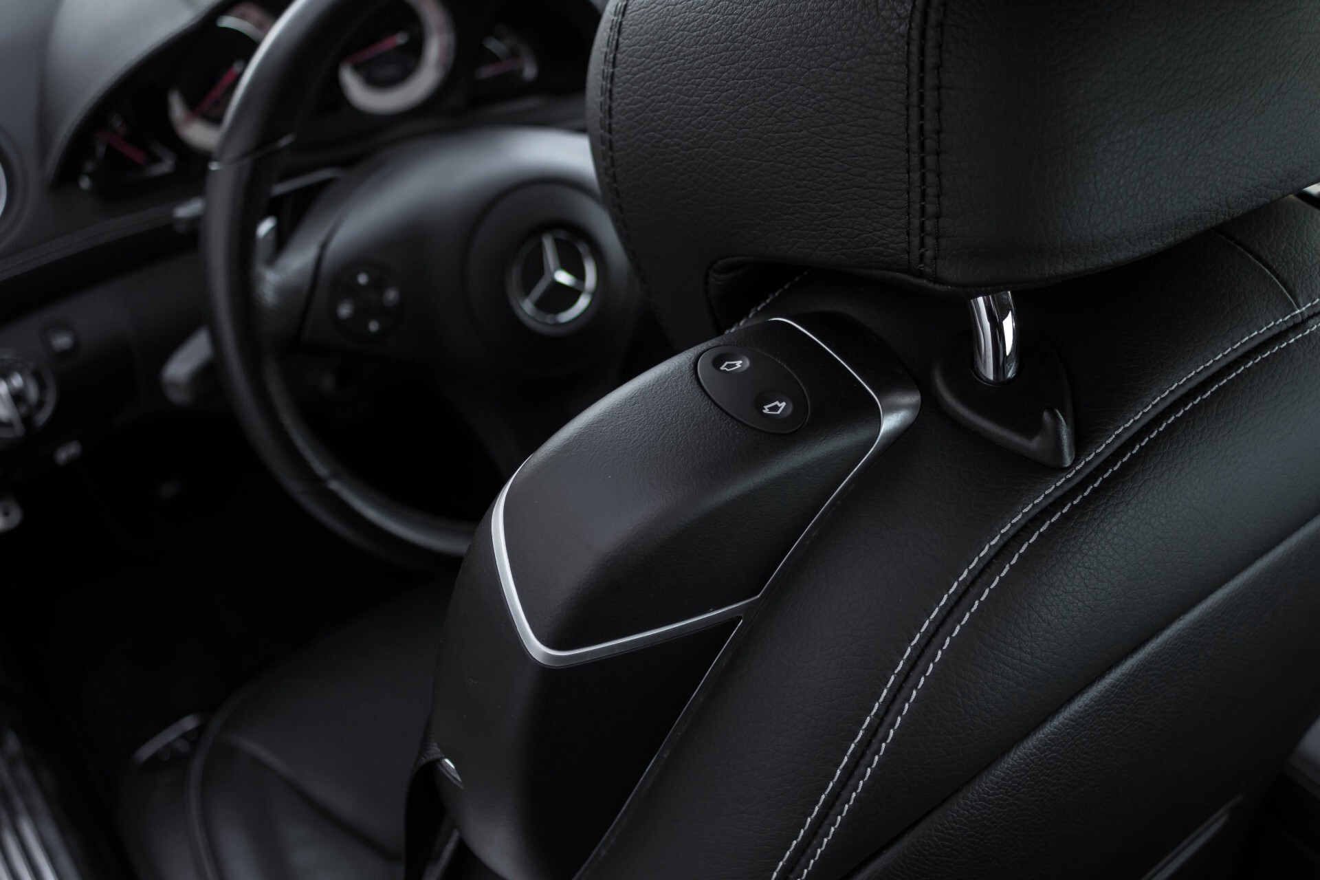 Mercedes-Benz SL-Klasse 500 Sport ABC/Harman-Kardon/Comand/Distronic Aut7 NP €175292 Foto 36