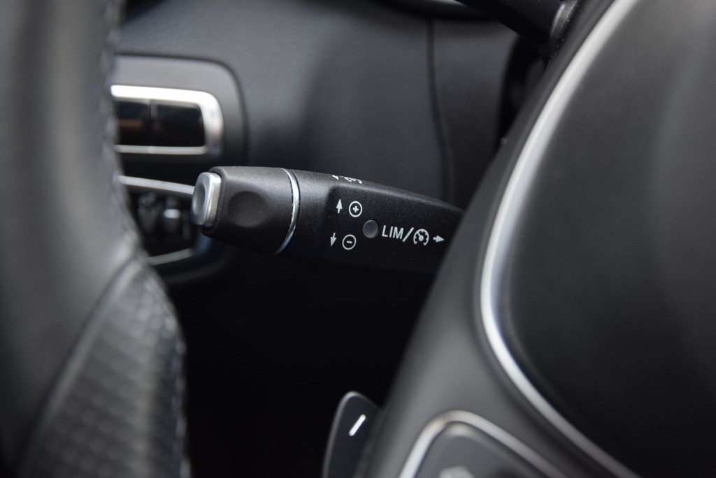 Mercedes-Benz C-Klasse 180 Avantgarde Schuifdak/Spoor/Touchpad Aut7 Foto 7