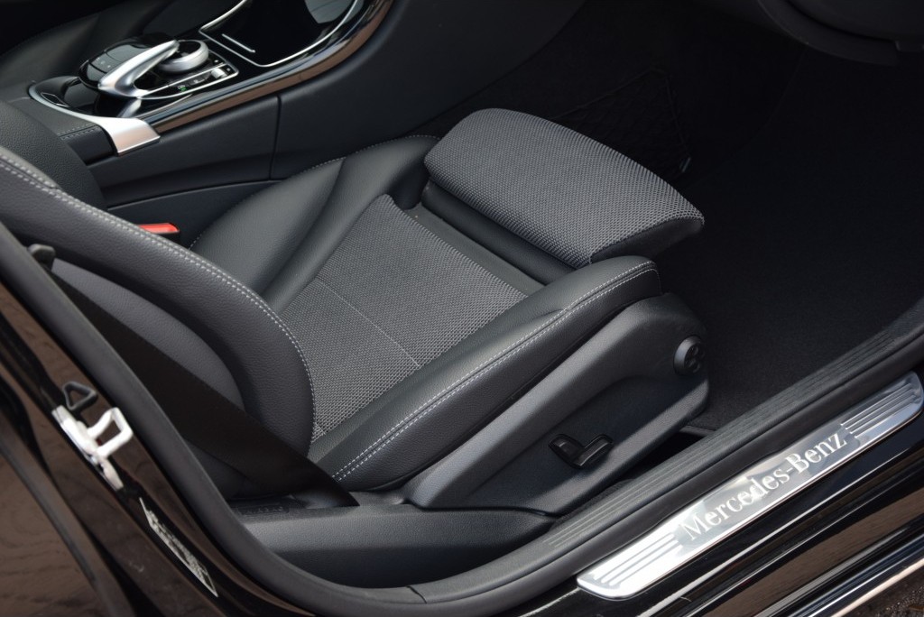 Mercedes-Benz C-Klasse 180 Avantgarde Schuifdak/Spoor/Touchpad Aut7 Foto 10