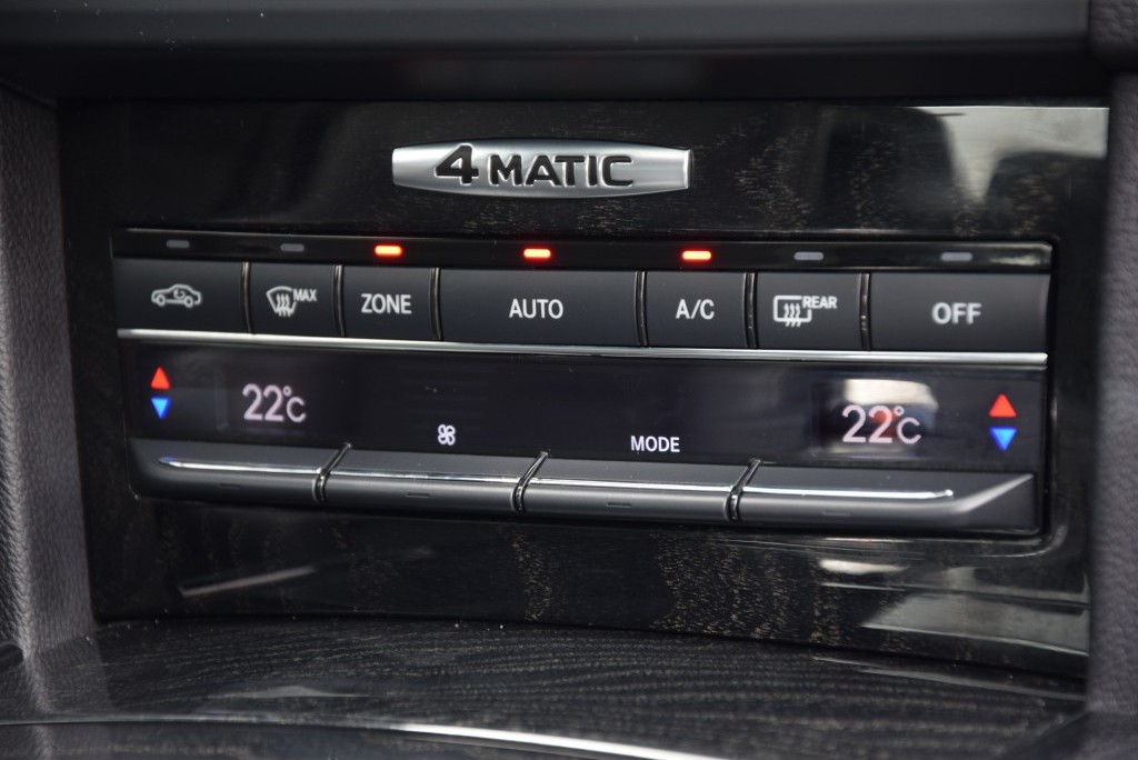 Mercedes-Benz E-Klasse 250 Cdi 4-Matic AMG Schuifdak/Com/Rolo's Aut7 Foto 14