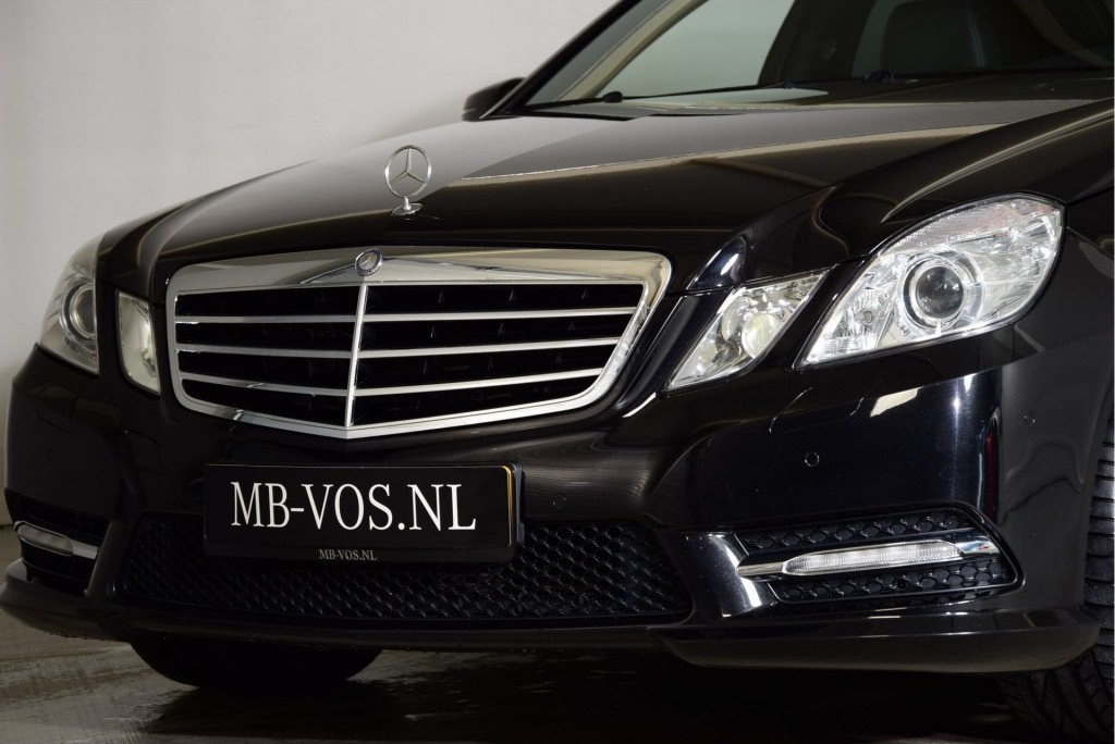 Mercedes-Benz E-Klasse 250 Cdi 4-Matic AMG Schuifdak/Com/Rolo's Aut7 Foto 19