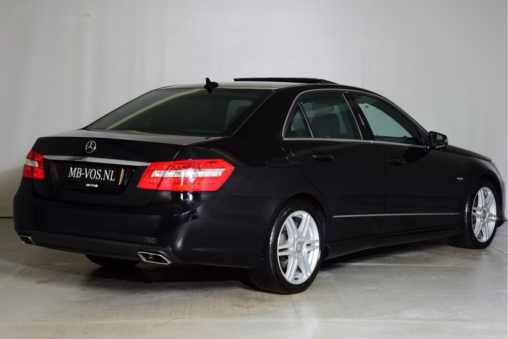 Mercedes-Benz E-Klasse 250 Cdi 4-Matic AMG Schuifdak/Com/Rolo's Aut7 Foto 2