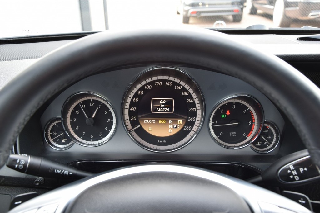 Mercedes-Benz E-Klasse 250 Cdi 4-Matic AMG Schuifdak/Com/Rolo's Aut7 Foto 6