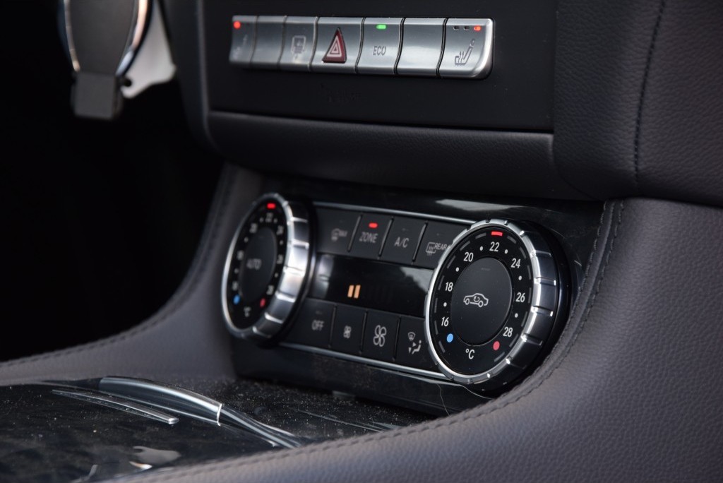 Mercedes-Benz CLS-Klasse 350 d Bluetec AMG Airmatic/ILS/Harman-Kardon Aut9 Foto 16