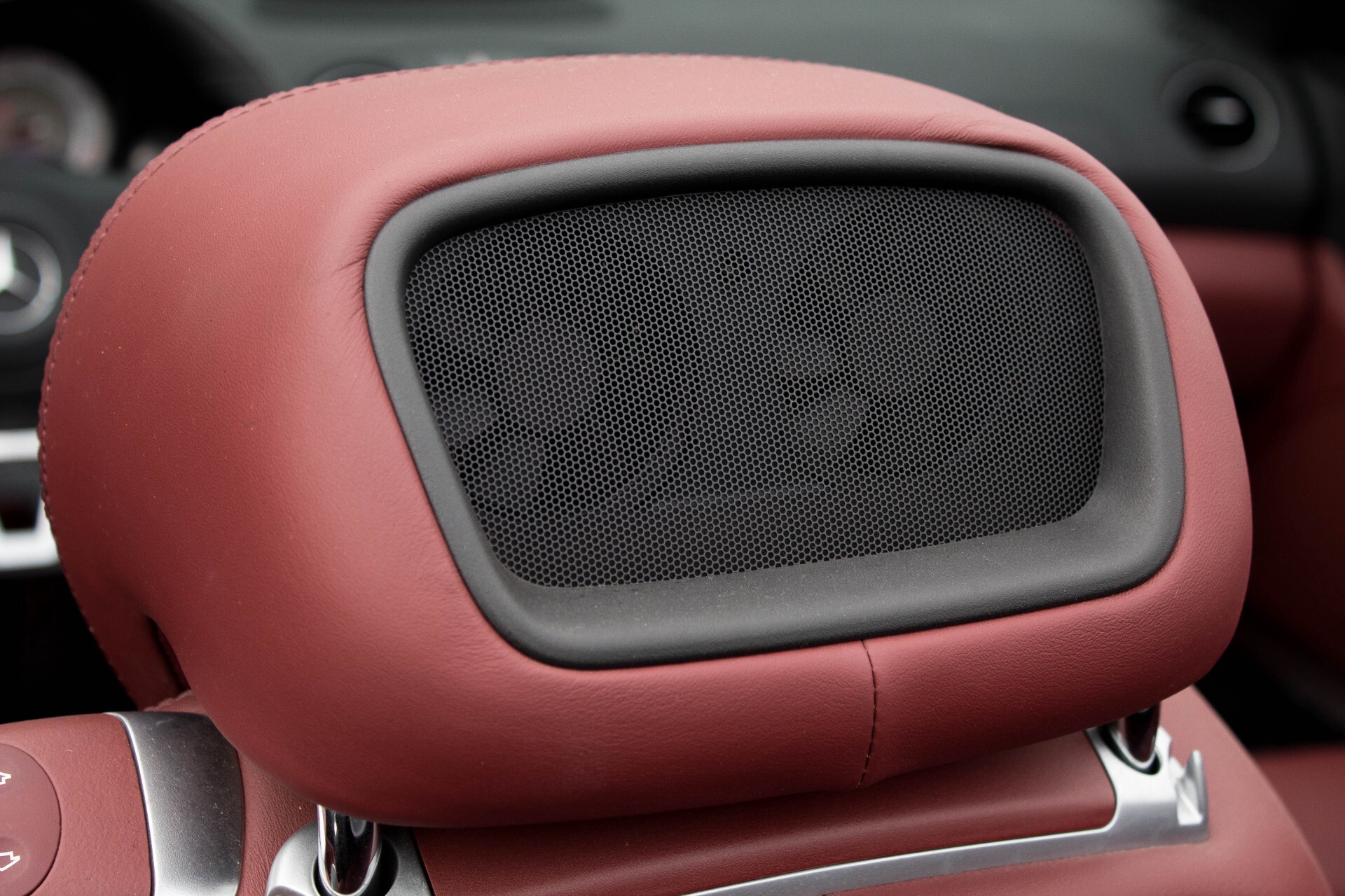 Mercedes-Benz SL-Klasse 63 AMG Performance/Carbon/Exclusive/Panorama Aut7 Foto 36