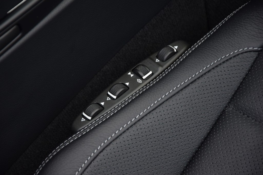 Mercedes-Benz E-Klasse Cabrio 400 AMG Aut7 Foto 9