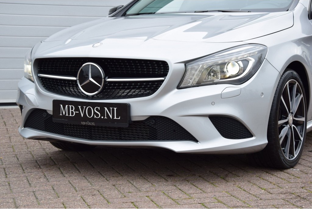 Mercedes-Benz CLA-Klasse 250 Panorama/Distronic/Leer/Com/Sound/ILS Aut7 Foto 22