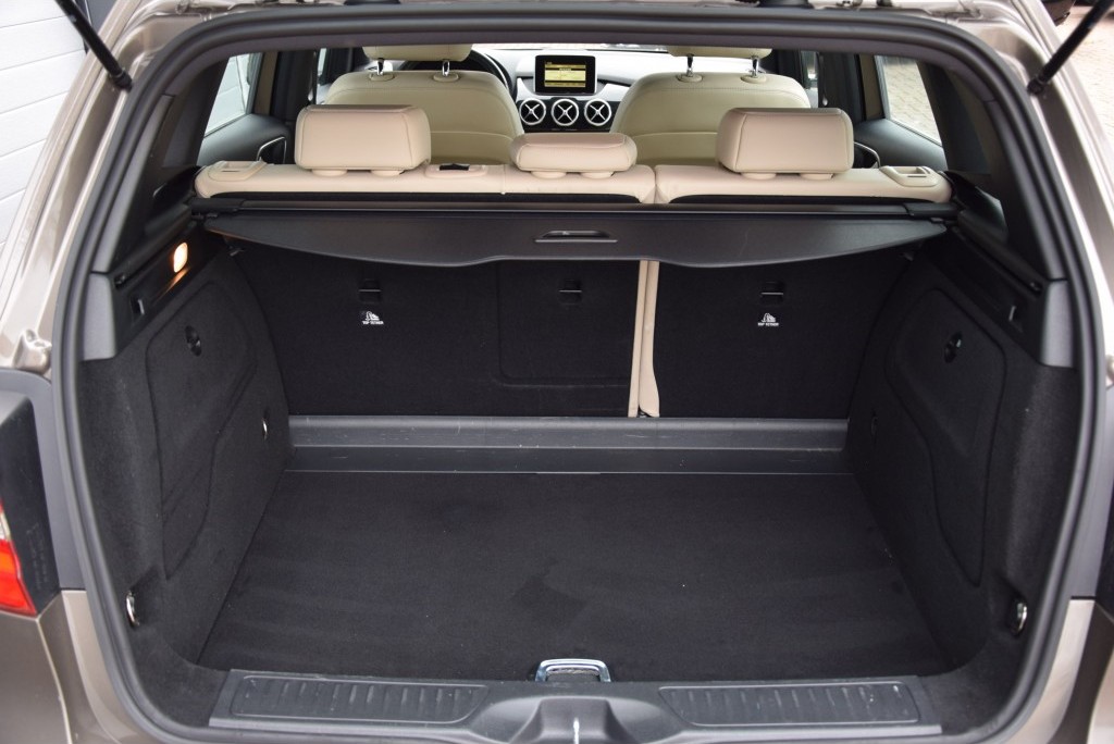 Mercedes-Benz B-Klasse 200 Sport Ambition/Leer/Xenon Aut7 Foto 14