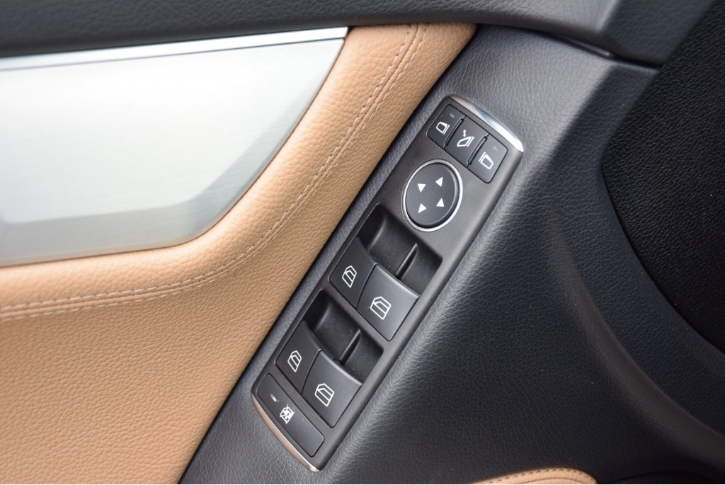 Mercedes-Benz C-Klasse 350 Cdi Estate AMG Panorama/Com/Harman-Kardon Aut7 Foto 8