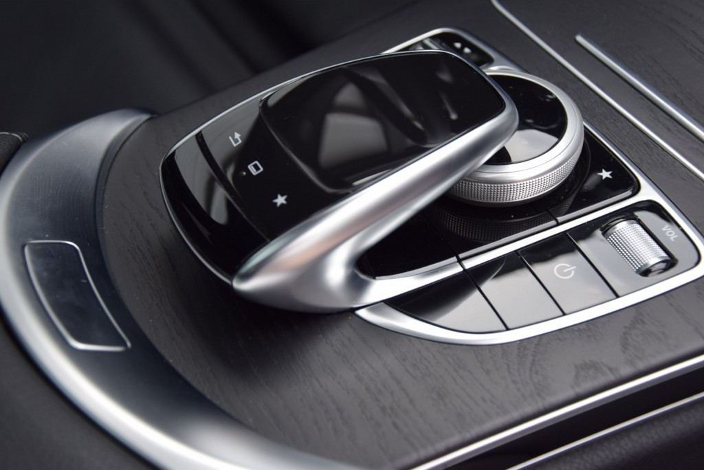 Mercedes-Benz C-Klasse 250 T AMG Night Panorama Burmeister/Com/Mem/19" Aut7 Foto 15