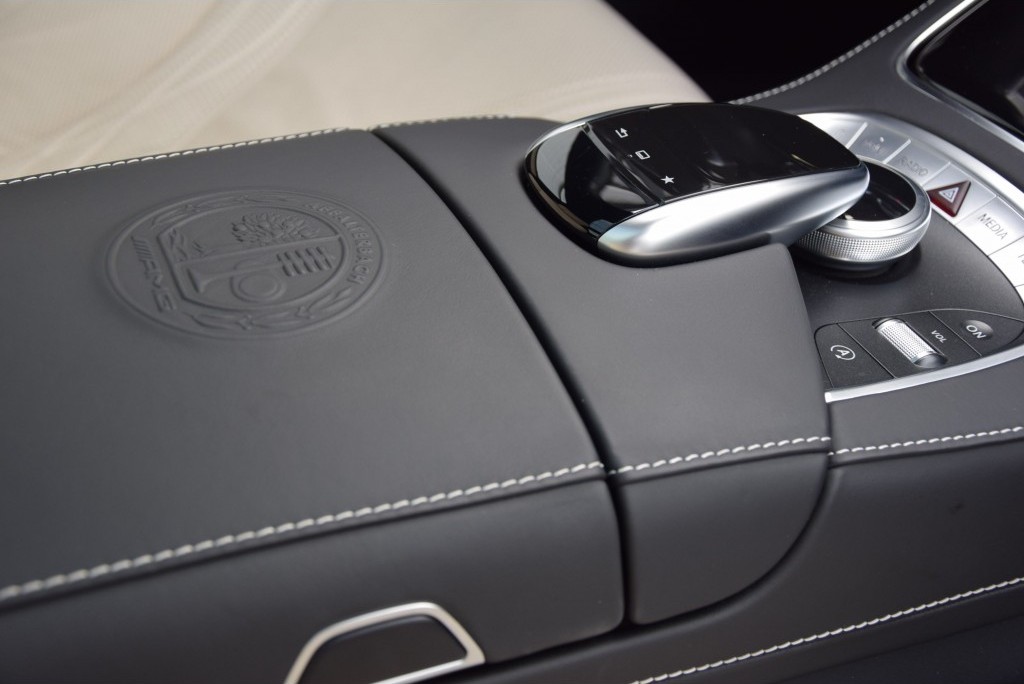 Mercedes-Benz S-Klasse 63 AMG Lang 4-M Carbon/First Class Aut7 Foto 14