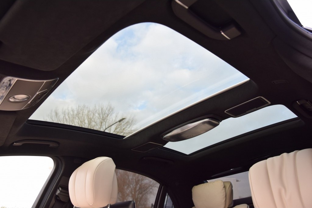 Mercedes-Benz S-Klasse 63 AMG Lang 4-M Carbon/First Class Aut7 Foto 16