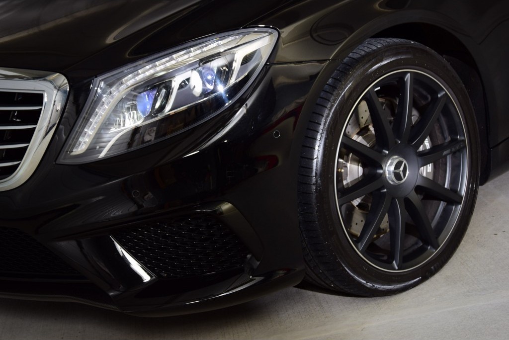 Mercedes-Benz S-Klasse 63 AMG Lang 4-M Carbon/First Class Aut7 Foto 27