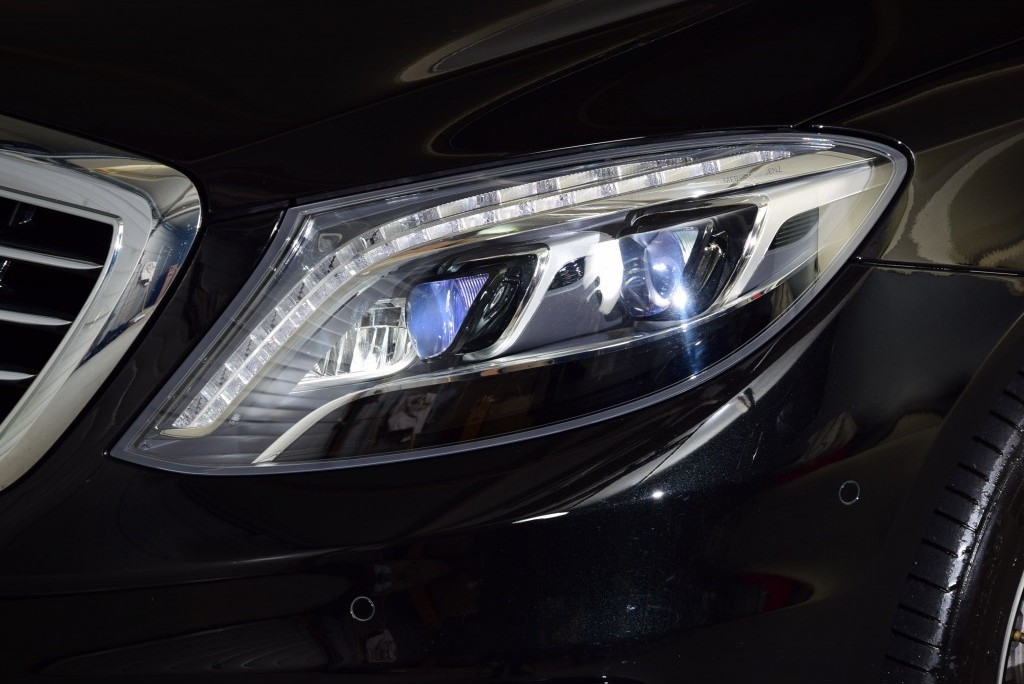 Mercedes-Benz S-Klasse 63 AMG Lang 4-M Carbon/First Class Aut7 Foto 29