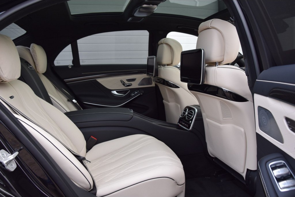 Mercedes-Benz S-Klasse 63 AMG Lang 4-M Carbon/First Class Aut7 Foto 4