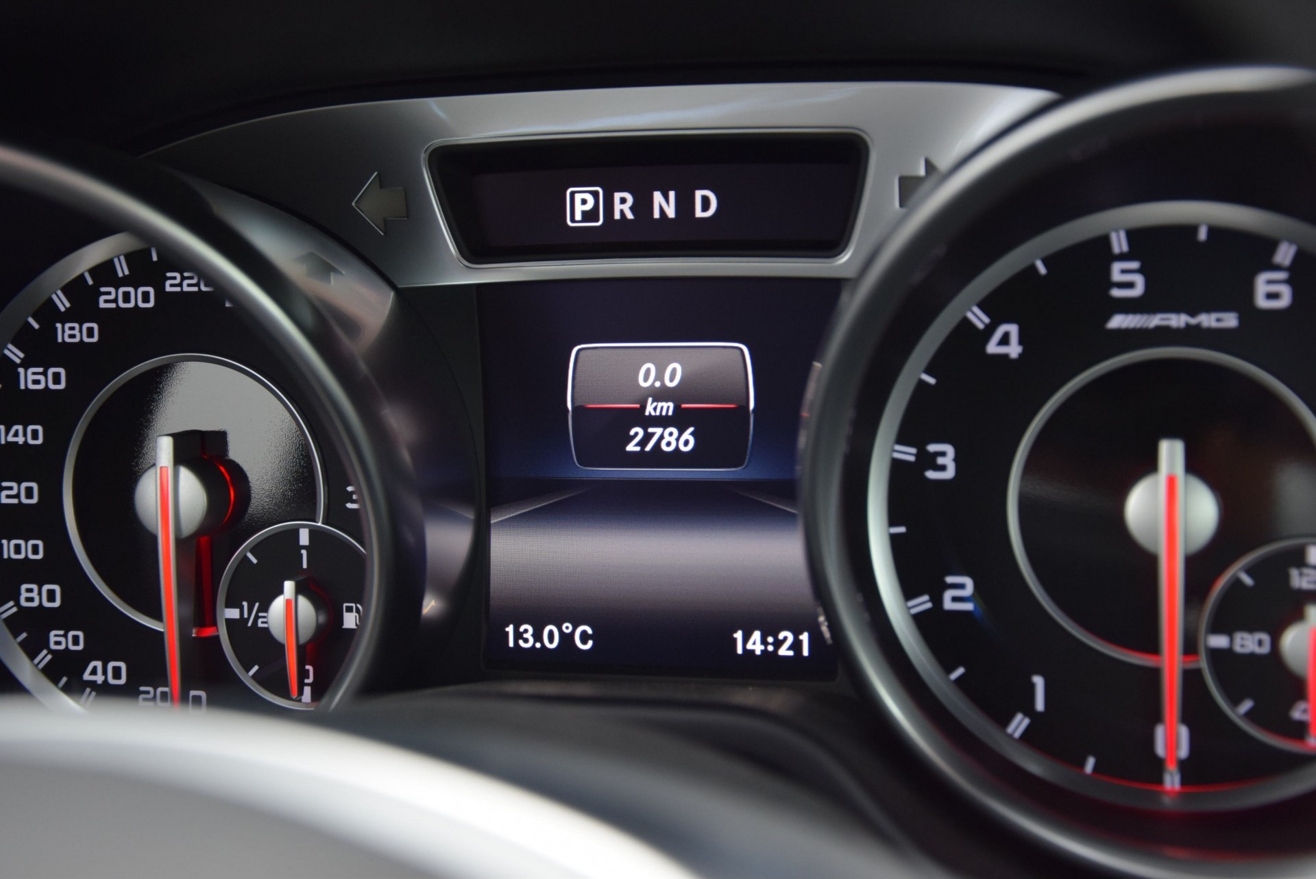 Mercedes-Benz SL-Klasse 63 AMG Ceramic/Carbon/Magic Sky/Performance Aut7 Foto 7