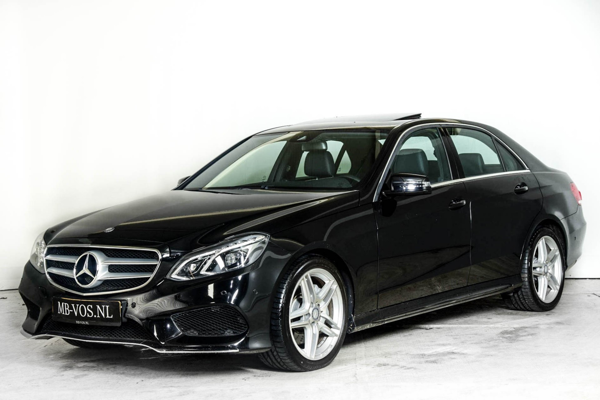Mercedes-Benz E-Klasse 350 Bluetec AMG Leder/Dak/Com/Harman-Kardon Aut7 Foto 1