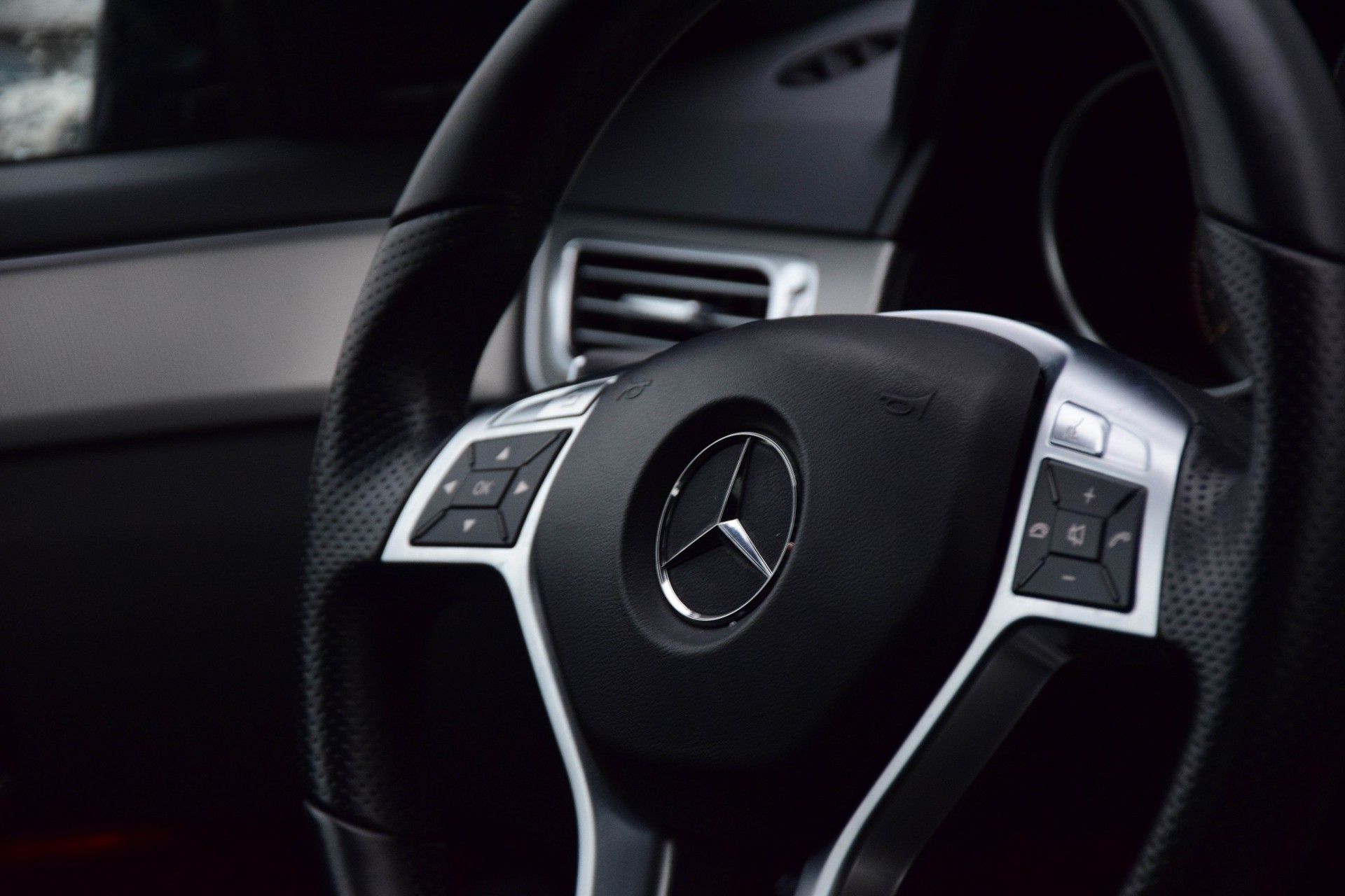 Mercedes-Benz E-Klasse 350 Bluetec AMG Leder/Dak/Com/Harman-Kardon Aut7 Foto 10