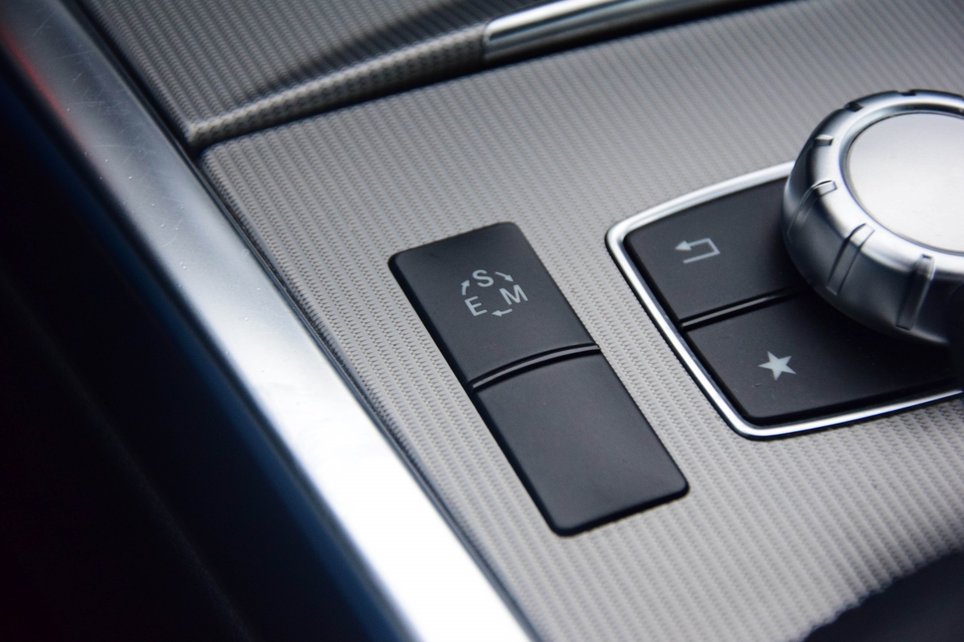 Mercedes-Benz E-Klasse 350 Bluetec AMG Leder/Dak/Com/Harman-Kardon Aut7 Foto 11