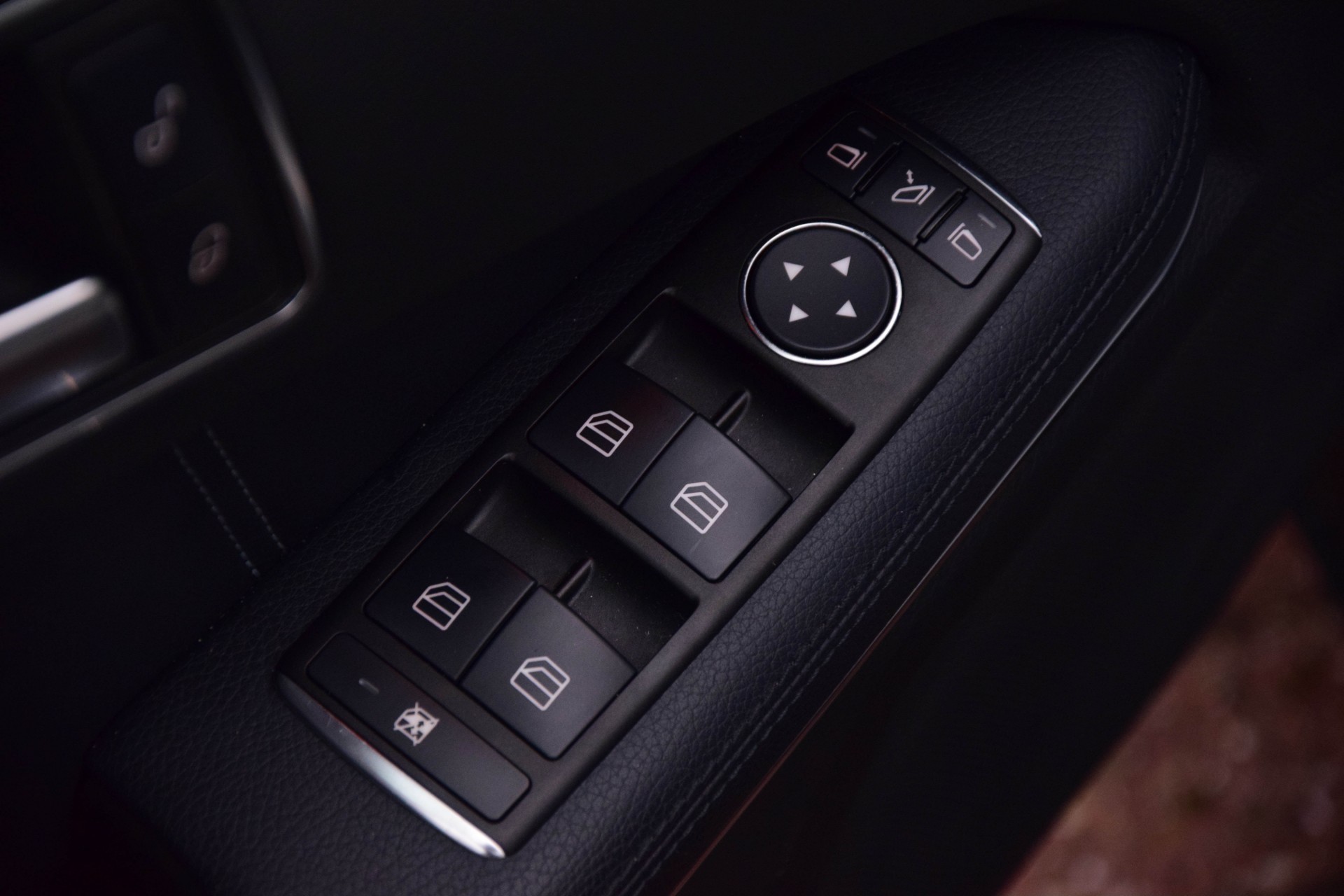 Mercedes-Benz E-Klasse 350 Bluetec AMG Leder/Dak/Com/Harman-Kardon Aut7 Foto 12