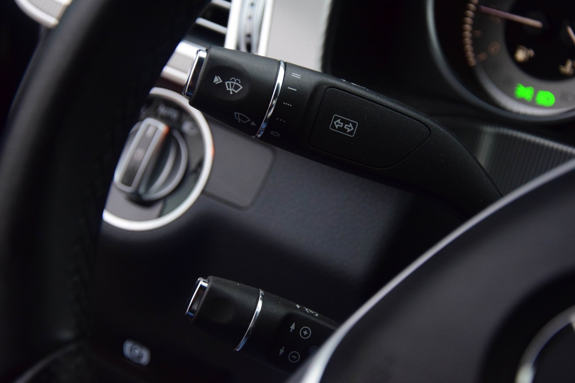 Mercedes-Benz E-Klasse 350 Bluetec AMG Leder/Dak/Com/Harman-Kardon Aut7 Foto 13