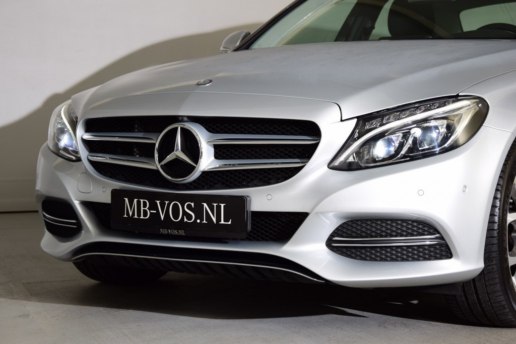 Mercedes-Benz C-Klasse 200 Avantgarde Leer/Dak/Com/ILS/360-cam Aut7 Foto 20