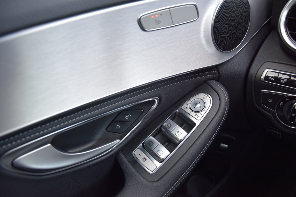 Mercedes-Benz C-Klasse 200 Avantgarde Leer/Dak/Com/ILS/360-cam Aut7 Foto 8