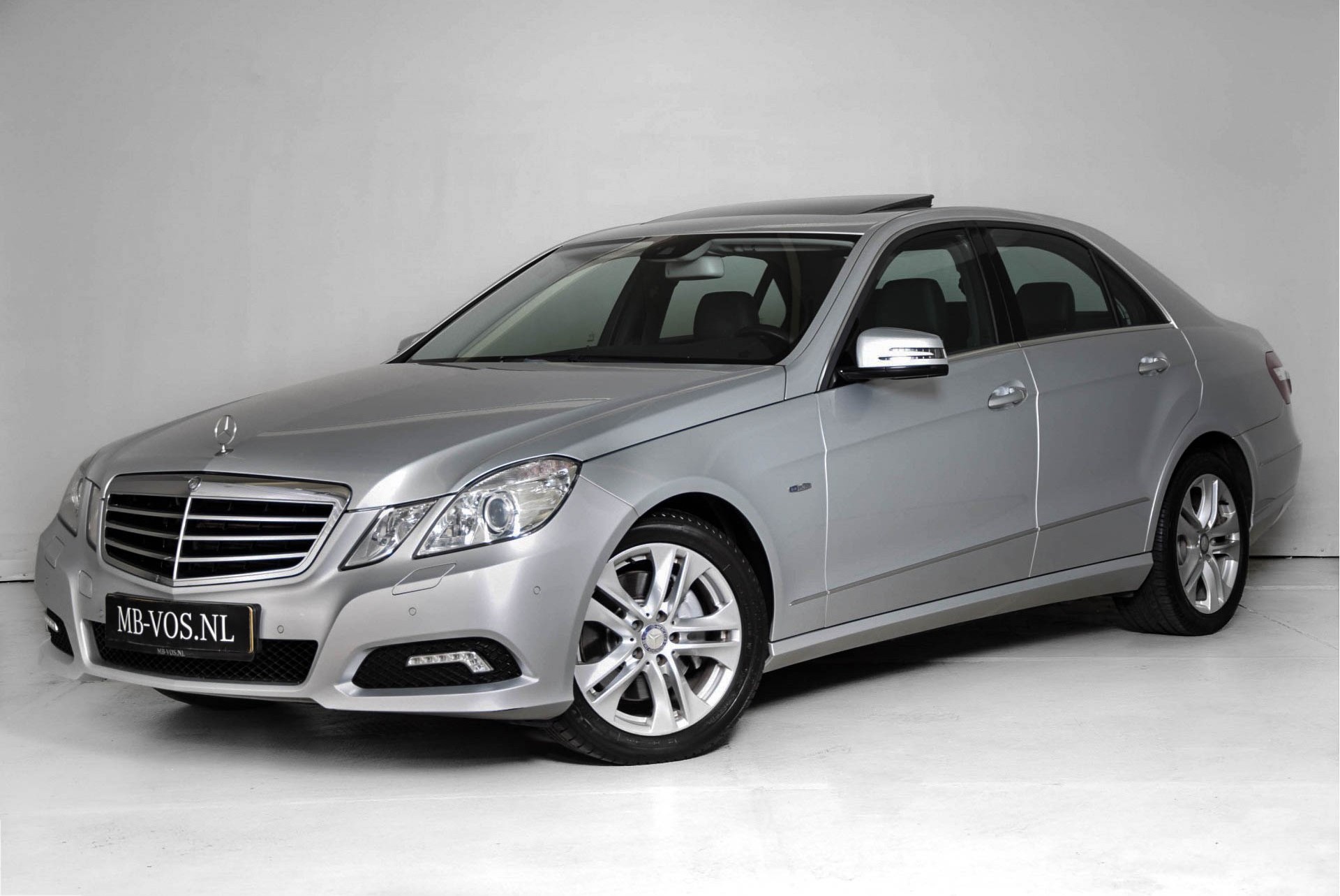 Mercedes-Benz E-Klasse 350 Cdi Avantgarde Leder/Comand/Dak Aut7 Foto 1