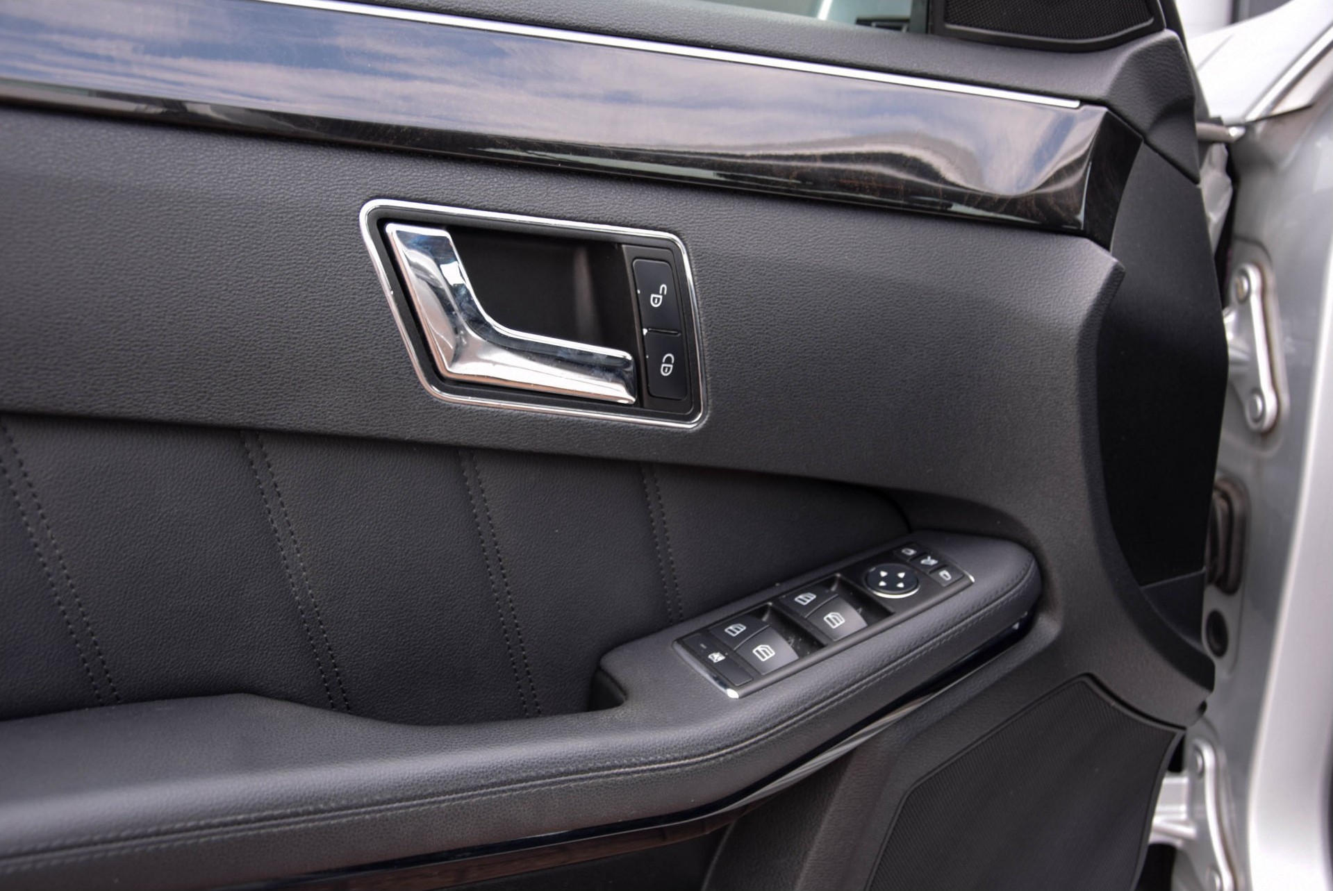 Mercedes-Benz E-Klasse 350 Cdi Avantgarde Leder/Comand/Dak Aut7 Foto 6