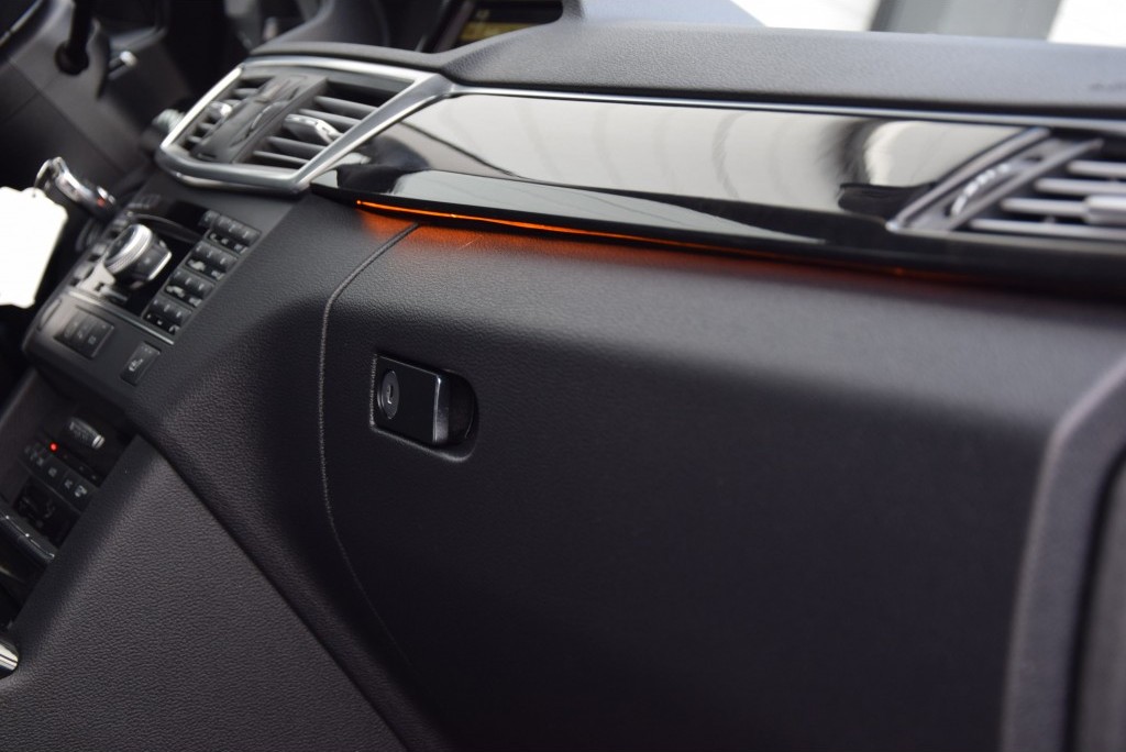 Mercedes-Benz E-Klasse 220 Cdi Avantgarde COMAND/ILS Aut7 Foto 7