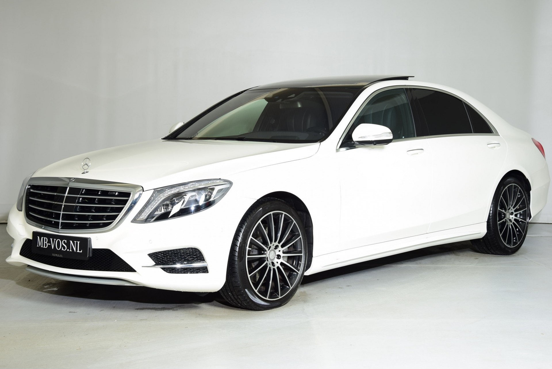 Mercedes-Benz S-Klasse 350 4M Bluetec Lang AMG Plus Aut7 NP: €175865 Foto 1