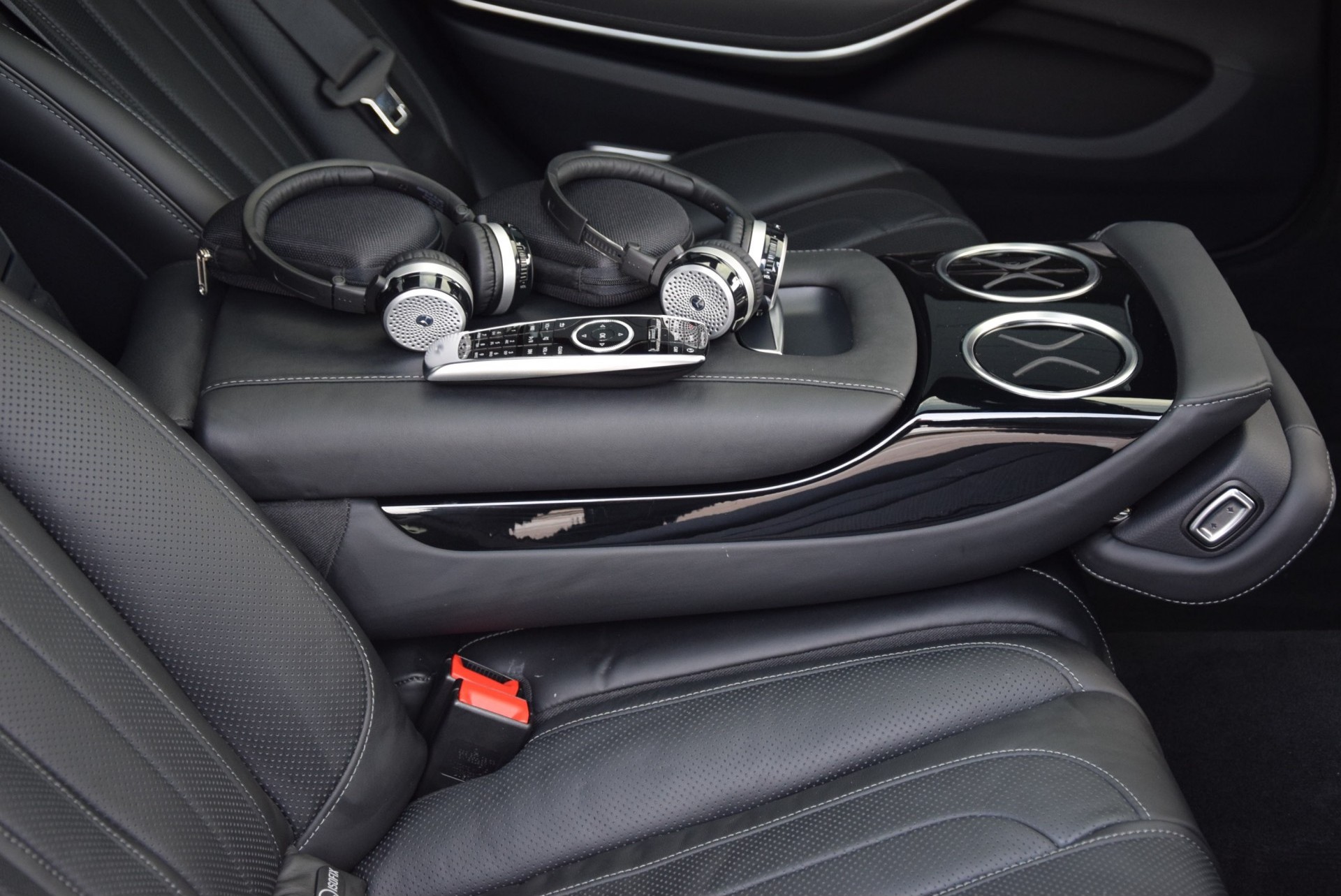 Mercedes-Benz S-Klasse 350 4M Bluetec Lang AMG Plus Aut7 NP: €175865 Foto 17