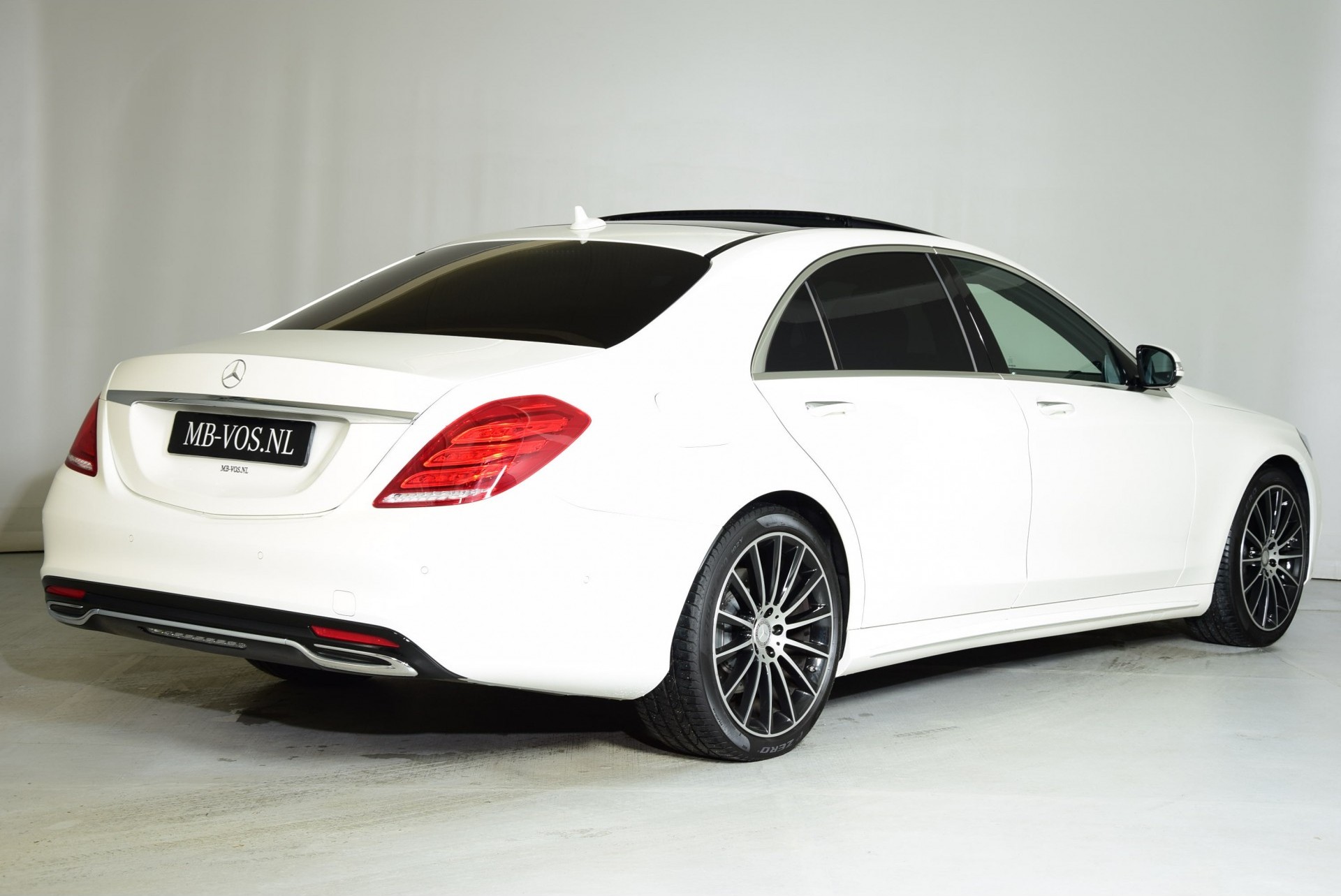 Mercedes-Benz S-Klasse 350 4M Bluetec Lang AMG Plus Aut7 NP: €175865 Foto 2