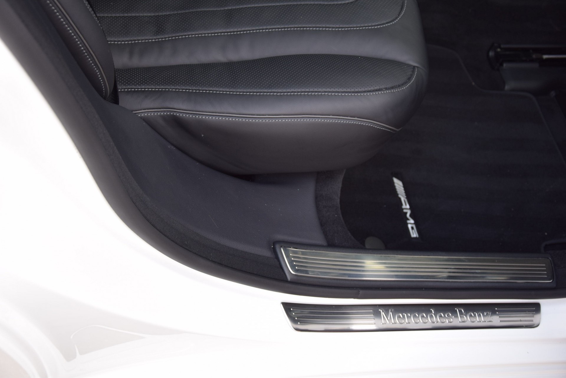 Mercedes-Benz S-Klasse 350 4M Bluetec Lang AMG Plus Aut7 NP: €175865 Foto 30