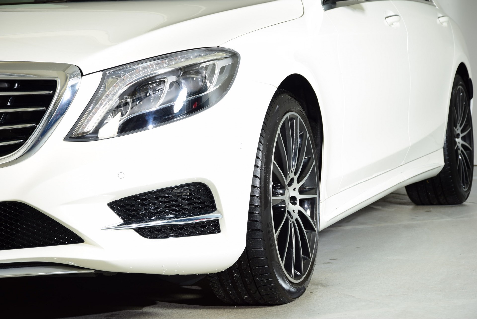 Mercedes-Benz S-Klasse 350 4M Bluetec Lang AMG Plus Aut7 NP: €175865 Foto 34