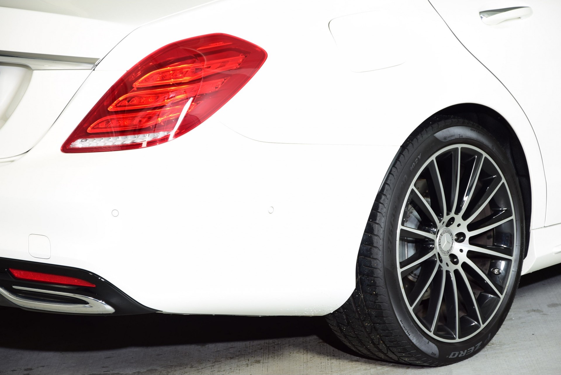 Mercedes-Benz S-Klasse 350 4M Bluetec Lang AMG Plus Aut7 NP: €175865 Foto 39