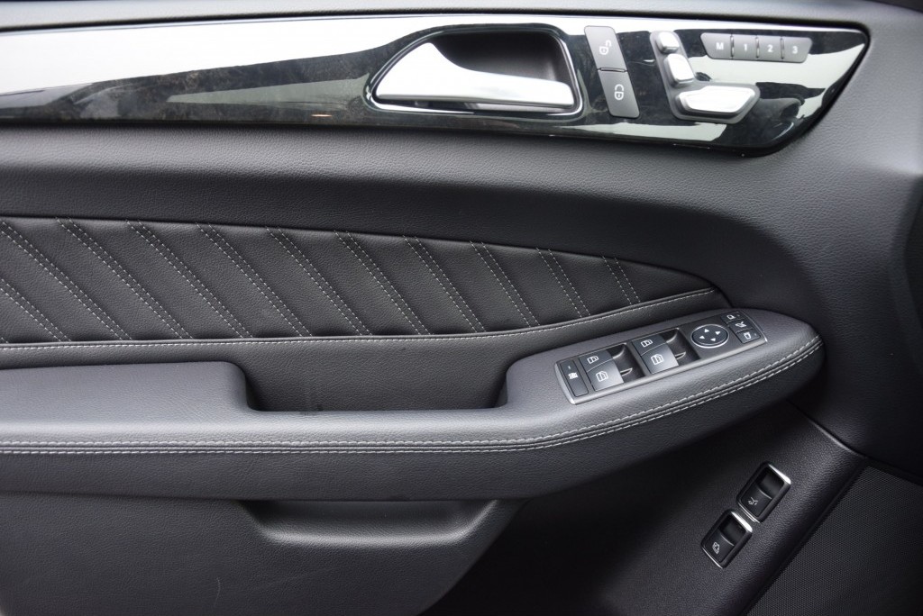 Mercedes-Benz GLE-Klasse Coupé 350 D 4-M AMG Pano/Distronic/Keyless Aut9 Foto 10