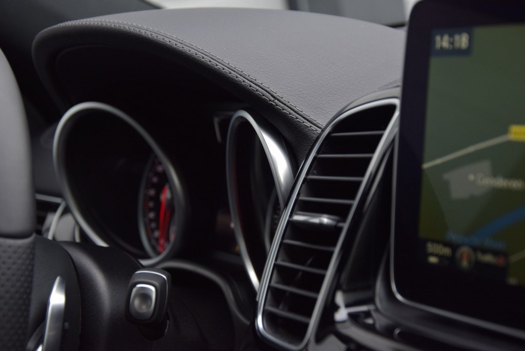 Mercedes-Benz GLE-Klasse Coupé 350 D 4-M AMG Pano/Distronic/Keyless Aut9 Foto 12