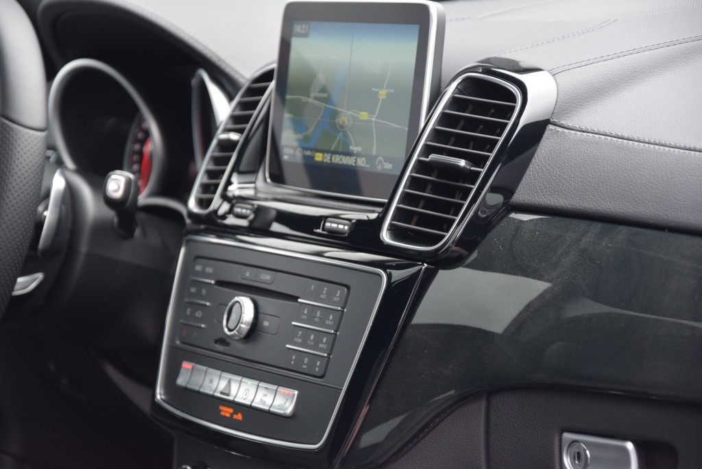 Mercedes-Benz GLE-Klasse Coupé 350 D 4-M AMG Pano/Distronic/Keyless Aut9 Foto 17