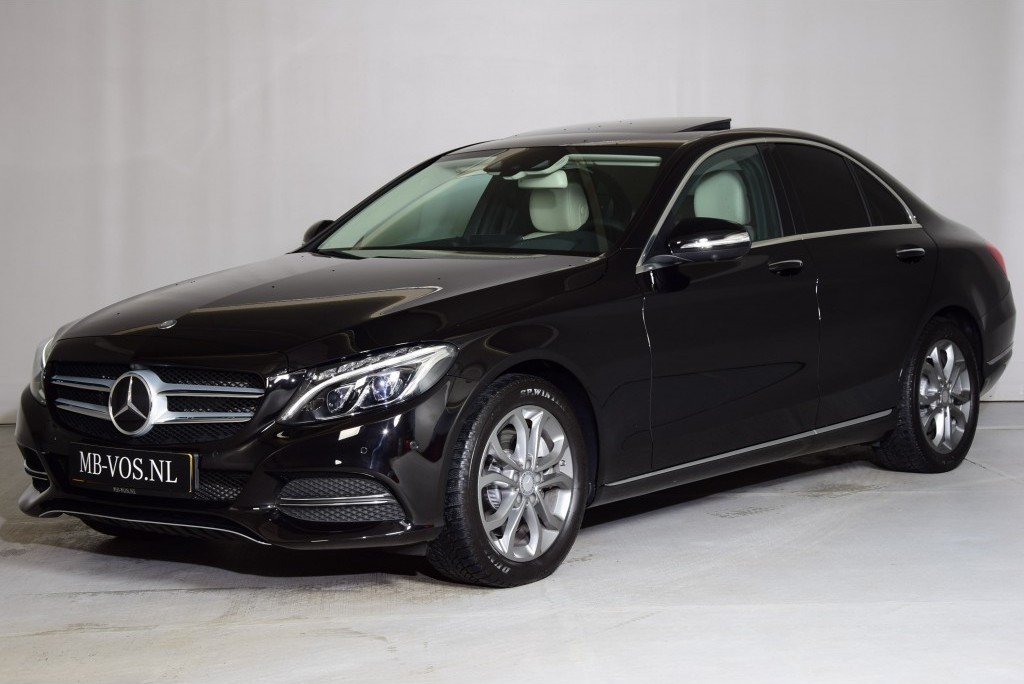 Mercedes-Benz C-Klasse 300 Bluetec Hybrid Distronic/Keyless/HUD/TV/360cam Aut7 Foto 1