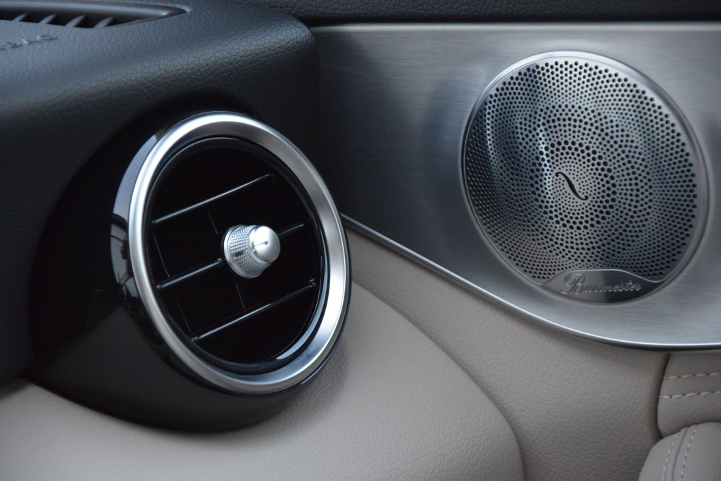 Mercedes-Benz C-Klasse 300 Bluetec Hybrid Distronic/Keyless/HUD/TV/360cam Aut7 Foto 12