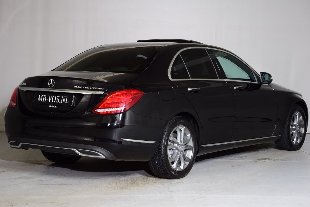 Mercedes-Benz C-Klasse 300 Bluetec Hybrid Distronic/Keyless/HUD/TV/360cam Aut7 Foto 2