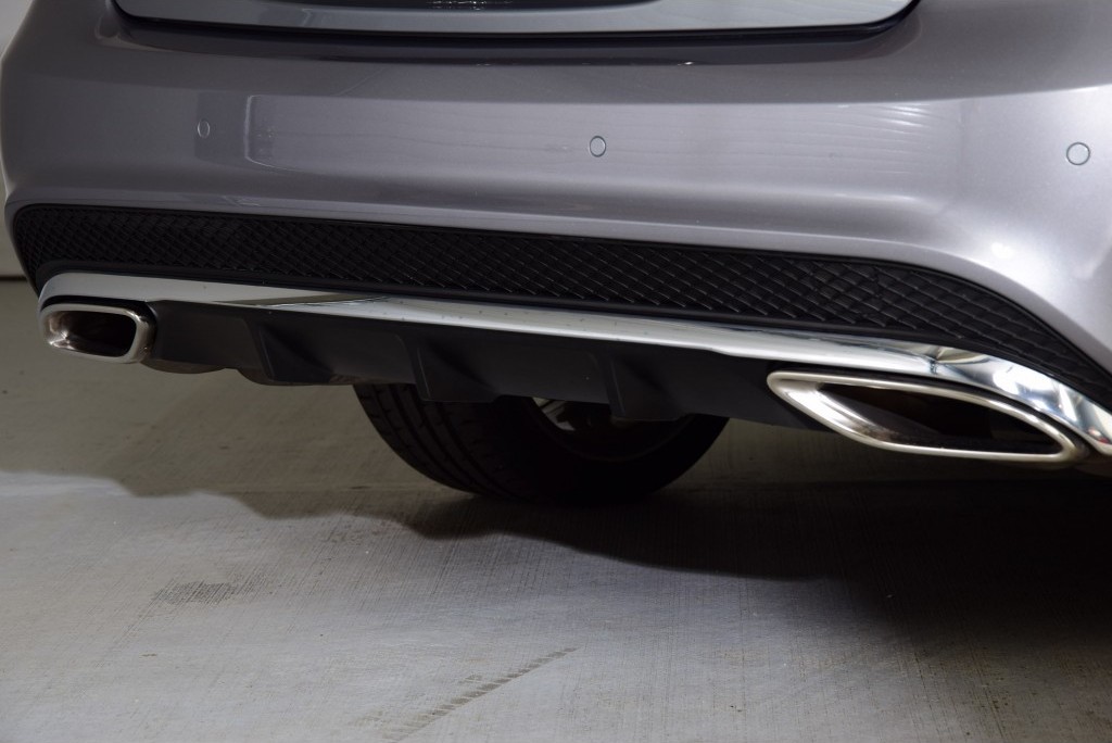 Mercedes-Benz E-Klasse Coupé 200 Coupe AMG Panorama Leer/Com/360-cam Aut7 Foto 27