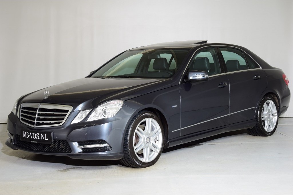 Mercedes-Benz E-Klasse 350 Cdi Avantgarde AMG/Dak/Com Aut7 265 pk Foto 1