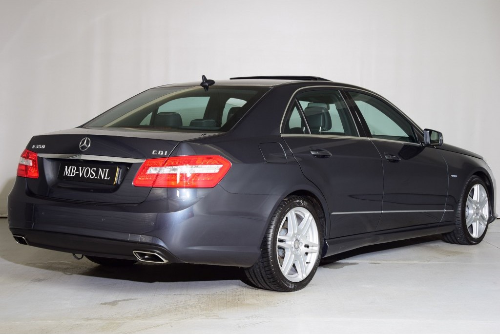 Mercedes-Benz E-Klasse 350 Cdi Avantgarde AMG/Dak/Com Aut7 265 pk Foto 2