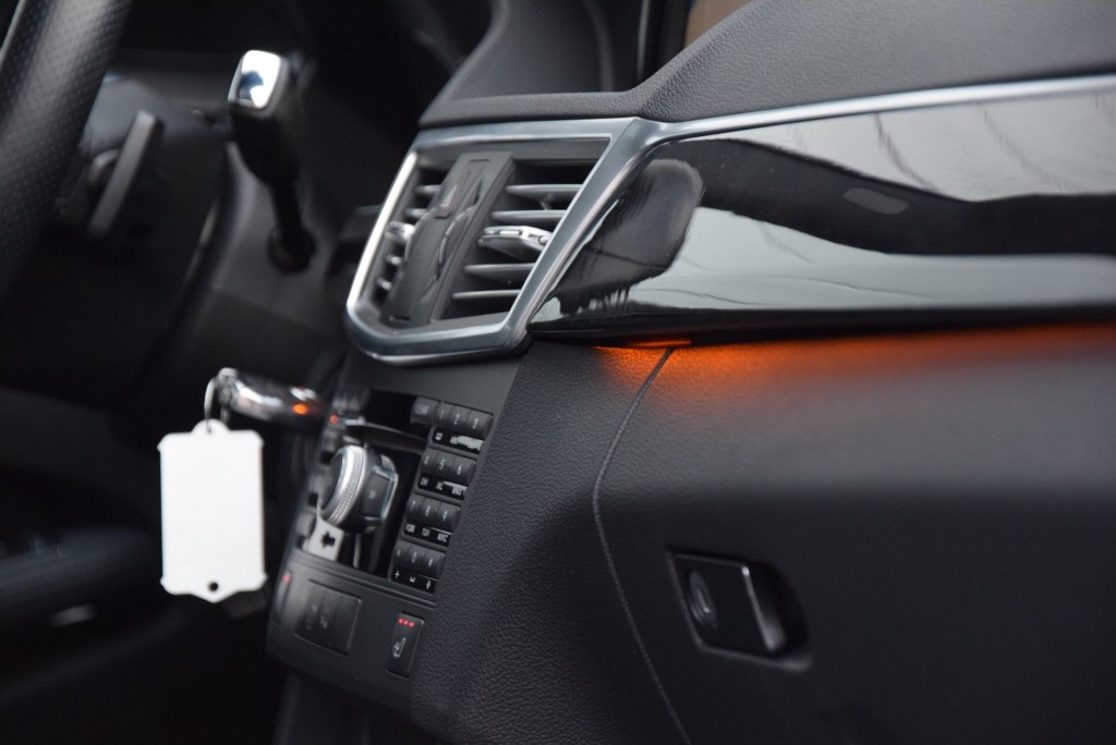 Mercedes-Benz E-Klasse 350 Cdi Avantgarde AMG/Dak/Com Aut7 265 pk Foto 9