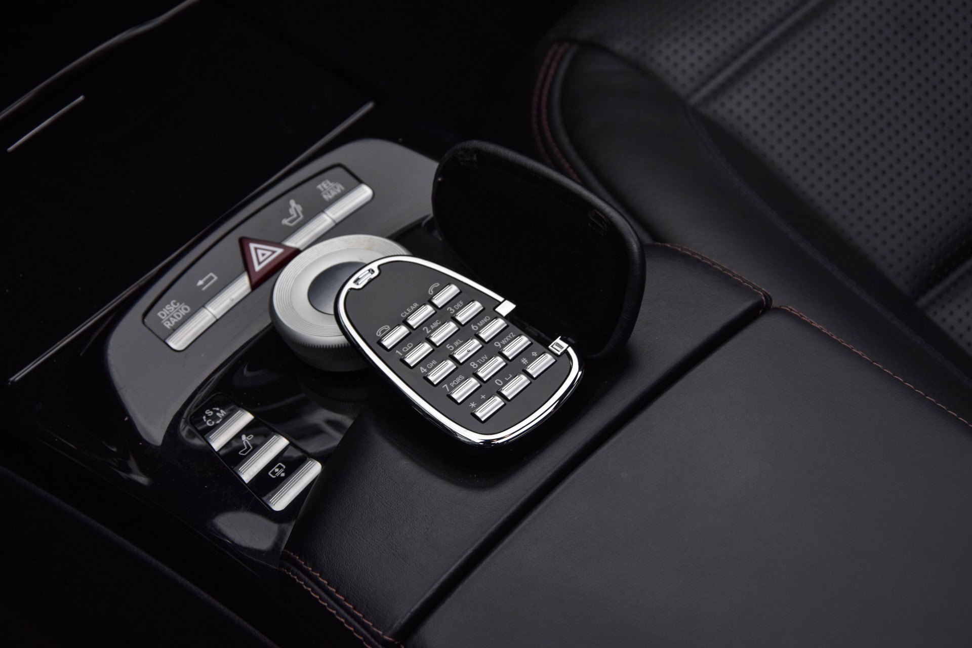 Mercedes-Benz S-Klasse Performance Pack / Entertainment / Alcantara Aut7 Foto 11